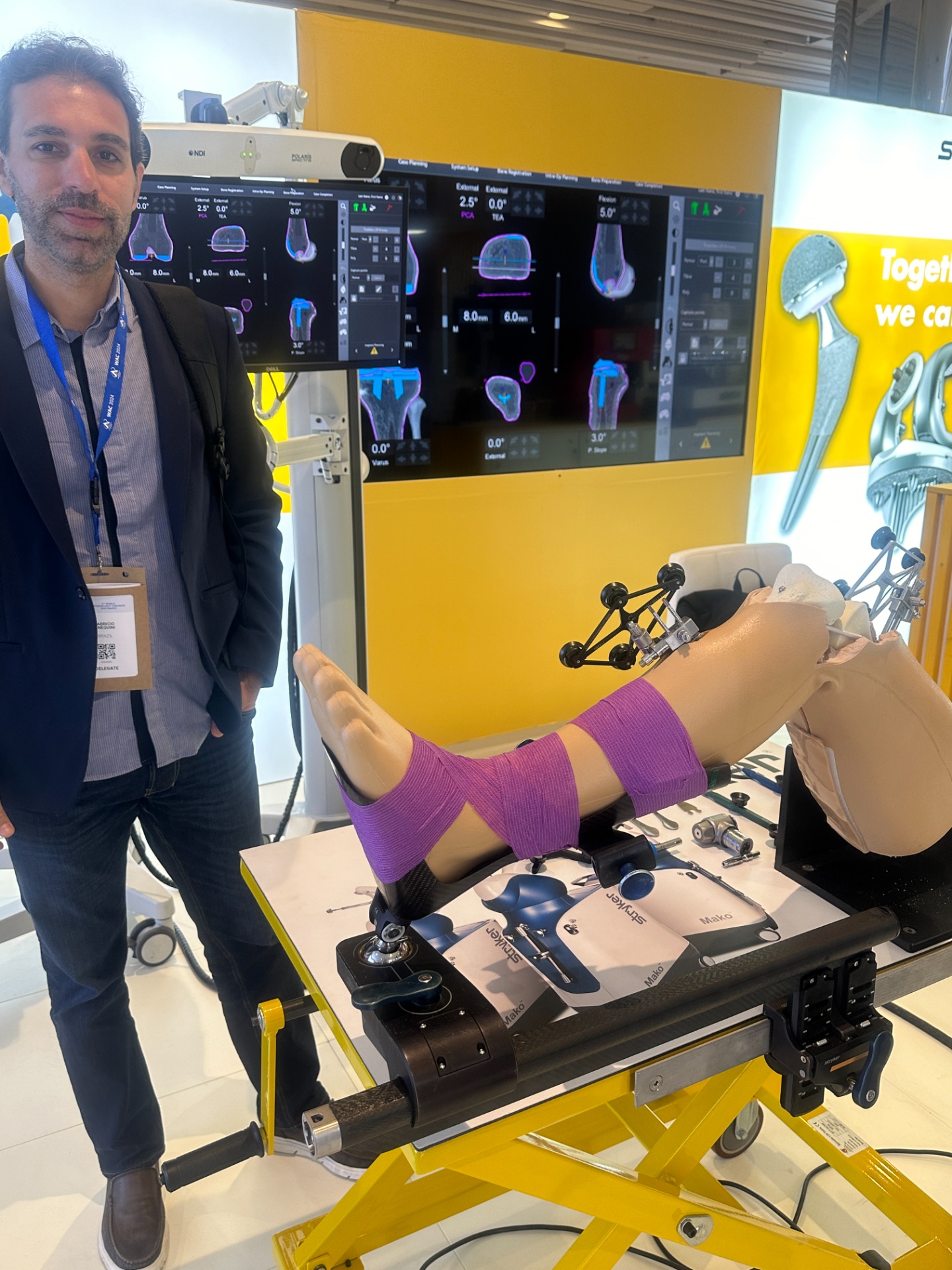 Atualização em cirurgia ROBÒTICA de joelho e quadril.